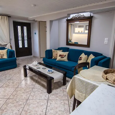 Nonna Konstantina- Old Town Center 公寓