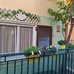 Lägenhet Nonna Konstantina- Old Town Center Lefkáda