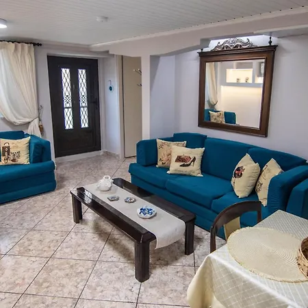 Nonna Konstantina- Old Town Center Appartement *