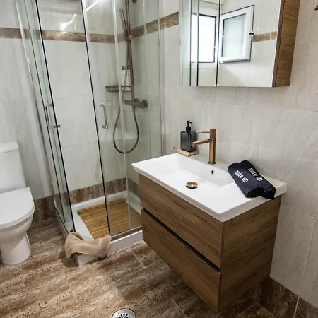 Nonna Konstantina- Old Town Center *